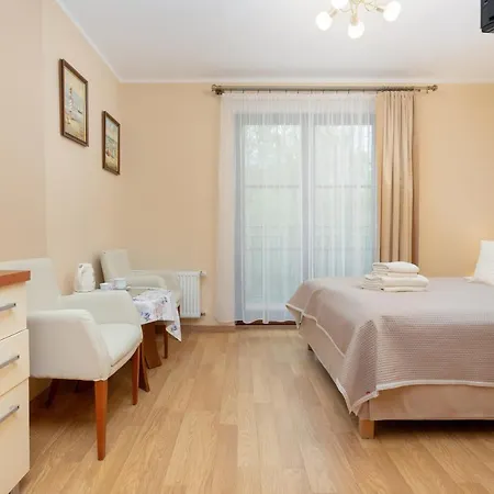 Alojamento de Acomodação e Pequeno-almoço U Wójta Pobierowo